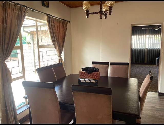 5 BEDROOM HOUSE FOR SALE IN VANDERBIJLPARK SE 2